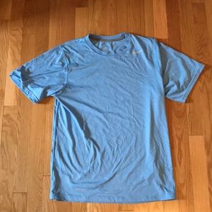 Men’s Small Nike Dri fit t shirt